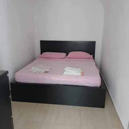 Con Due Da Letto Al Centro Di Apartment